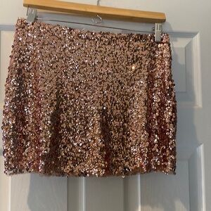Sparkly, rose, gold, sequins mini skirt, size small